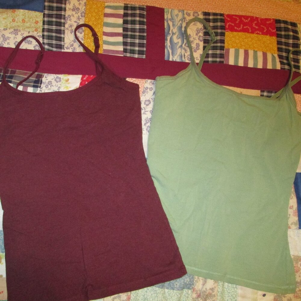 Set of two Pact Organic camisoles, size medium